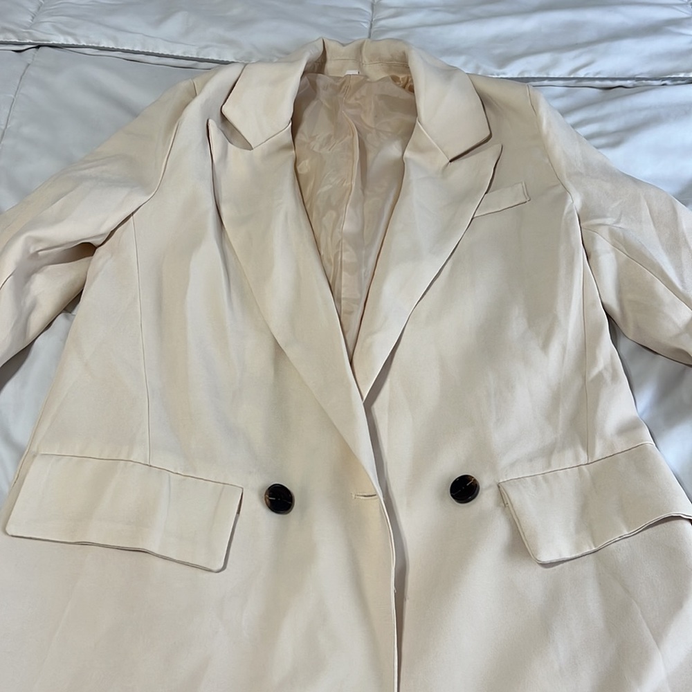 SHEIN BLAZER SIZE XS